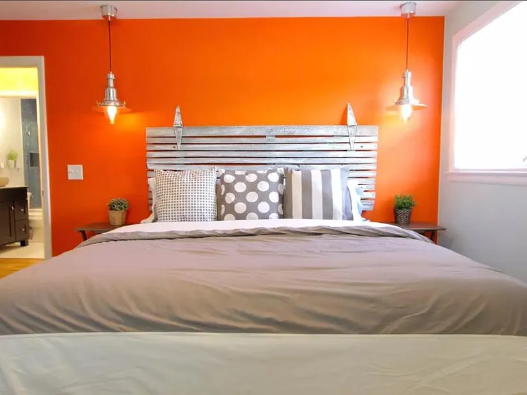 565 Whispering Hills Dr — Photo 13