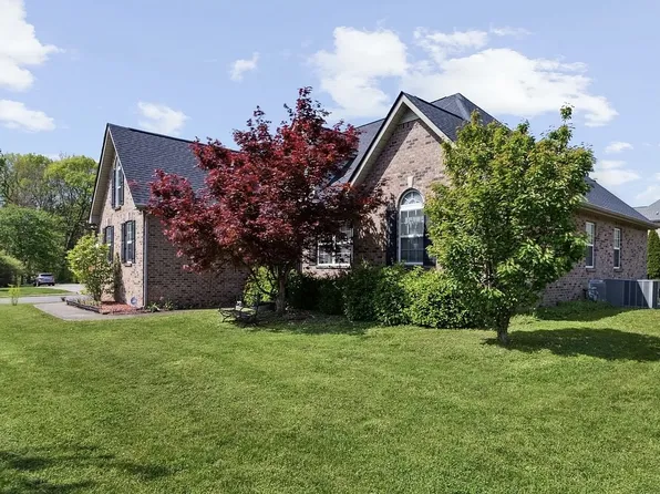7001 Vineyard Ln, Smyrna, TN 37167