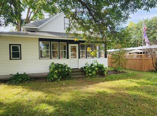 1209 1st St, Princeton, MN 55371