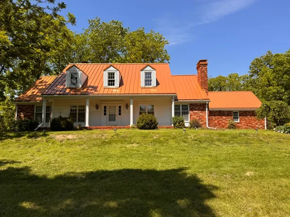 227 State Highway Y, Eldon, MO 65026