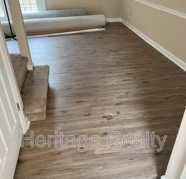 10503 Haleyford Ln — Photo 3
