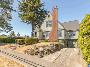 922 S Laurel St, Port Angeles, WA