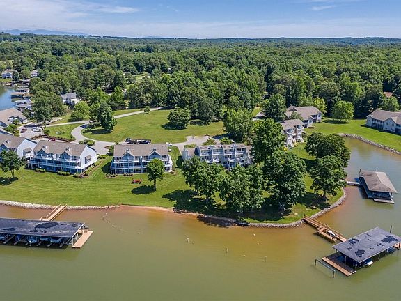 2nd image of 228 Blarney Stone Ct #F3