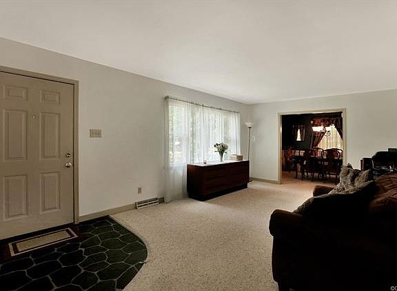 5th image of 10718 Fernridge Ct