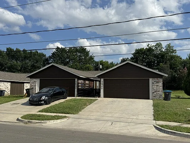7644 John T White Rd