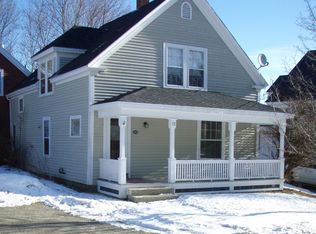 13 Megunticook St, Camden, ME 04843