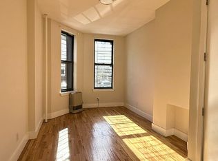 681 Evergreen Ave SUITE 1A, Brooklyn, NY 11207