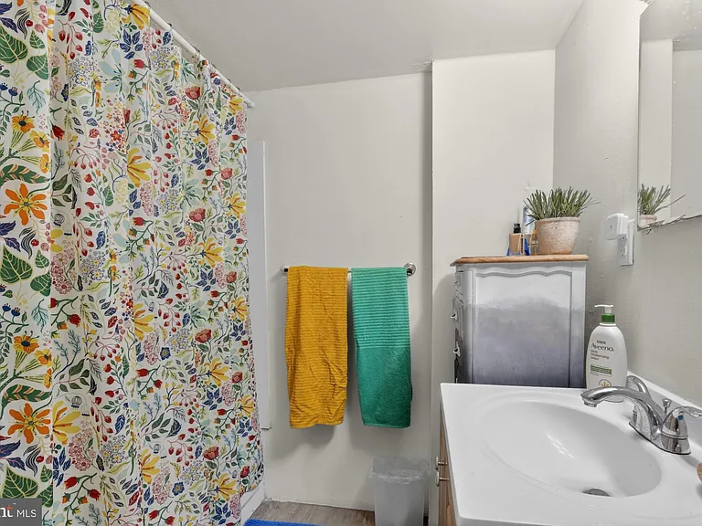 3512 Lancaster Ave #1E — Photo 10