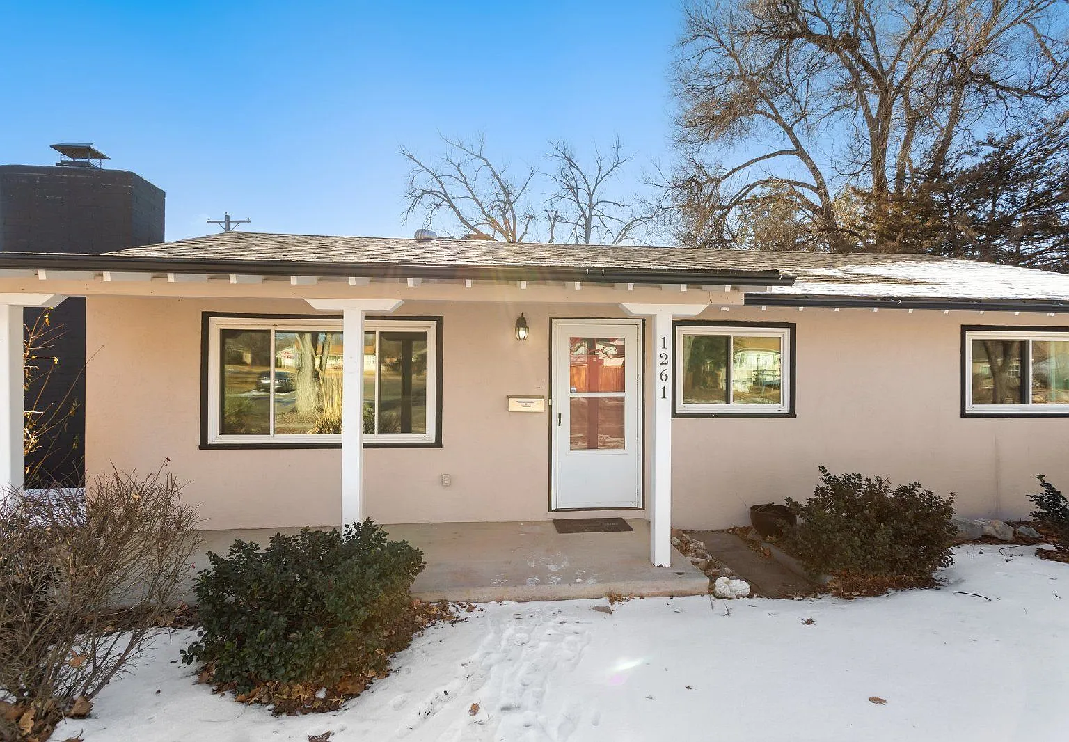 4 bed, 2.0 bath, 1567 sqft, $2,250 — Photo 4