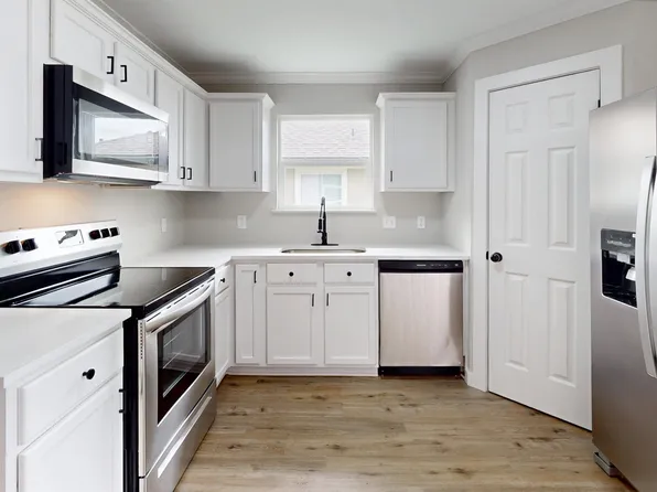 15232 Meredith Ln, College Station, TX 77845