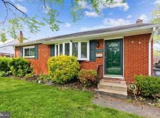 1004 Scott Ave, Rockville, MD 20851