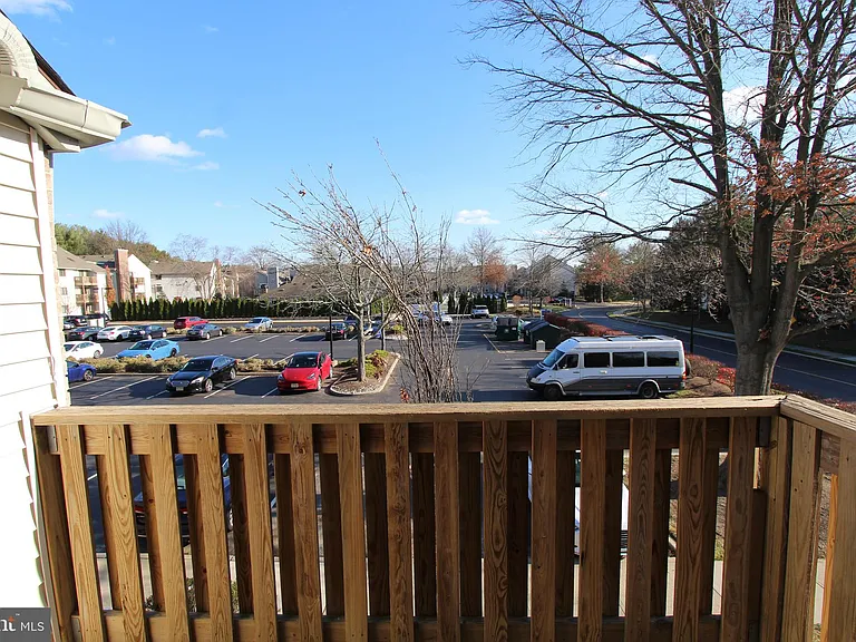 2002 Ravens Crest Dr — Photo 27