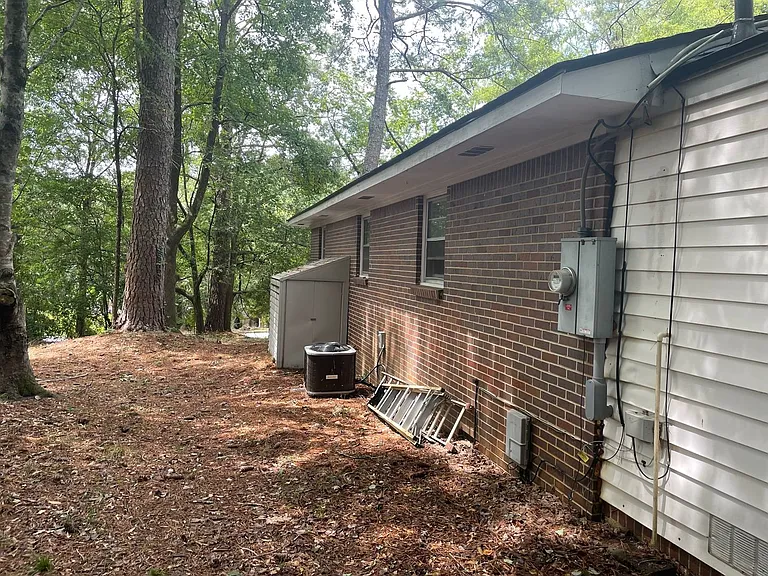 365 Knottingham Dr — Photo 21