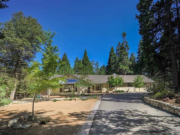 2nd image of 19220 Michigan Dr
