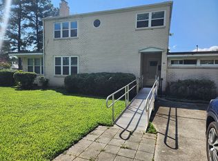 41 Rivermont Dr, Newport News, VA 23601