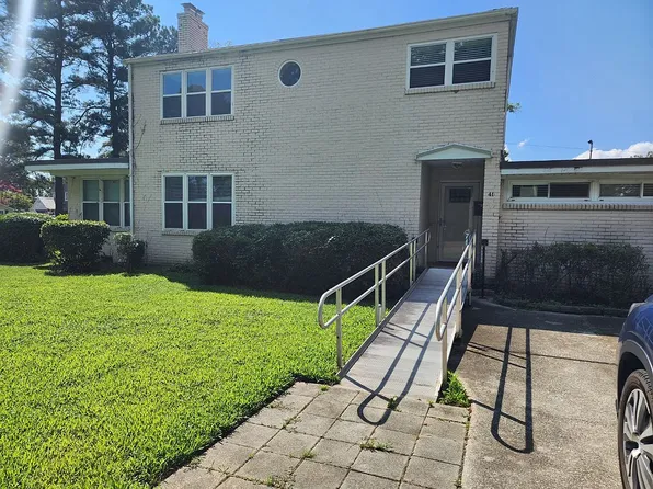 41 Rivermont Dr, Newport News, VA 23601
