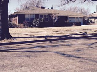 411 S Waverly St, Wichita, KS 67218