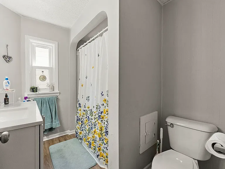519 Riverside Ave #1 — Photo 6