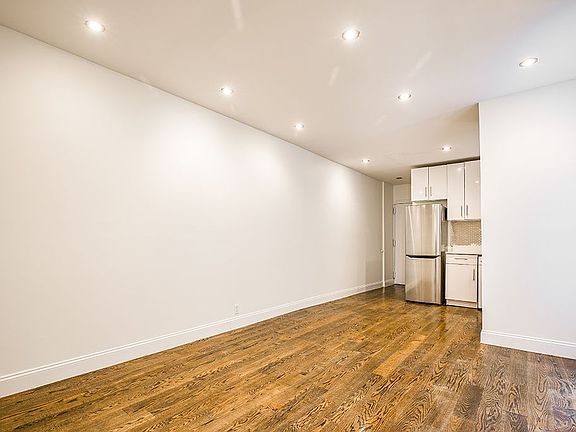 5th image of 523 W 135th St APT 1B