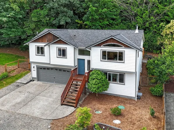 305 Baker Way, Camano Island, WA 98282