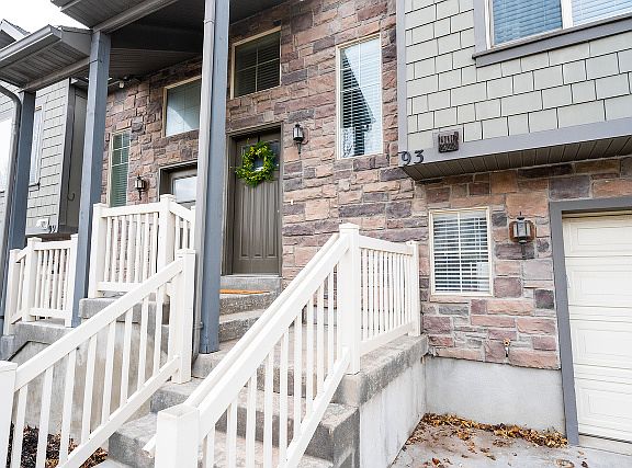3rd image of 93 E River View Dr #11
