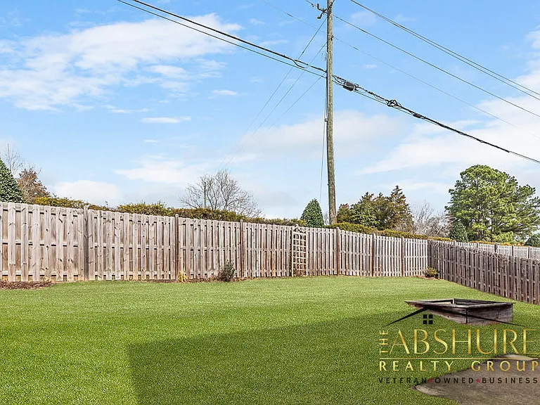 436 Stapleford Ln — Photo 28