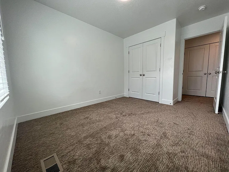 823 W 1600 S #18 — Photo 14