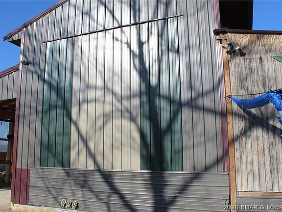 4th image of 30932 Blackbird Rd