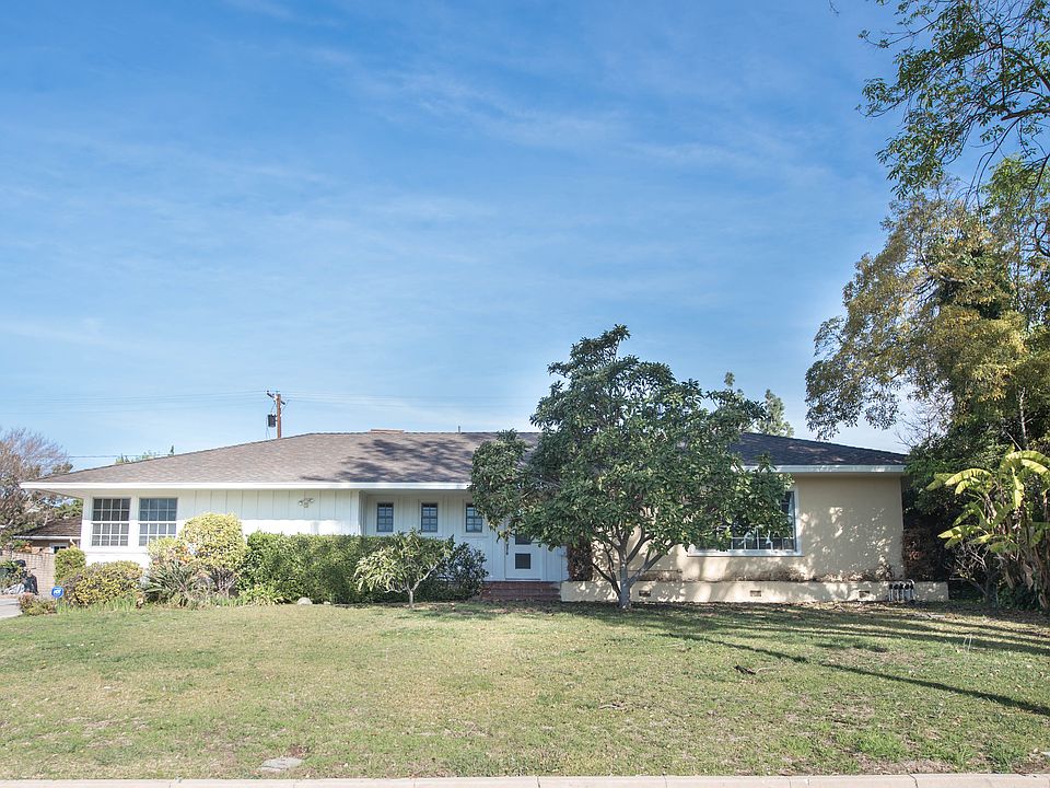 1st image of 2963 Shakespeare Dr