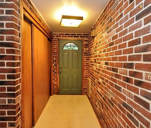 4th image of 309 Vance Dr