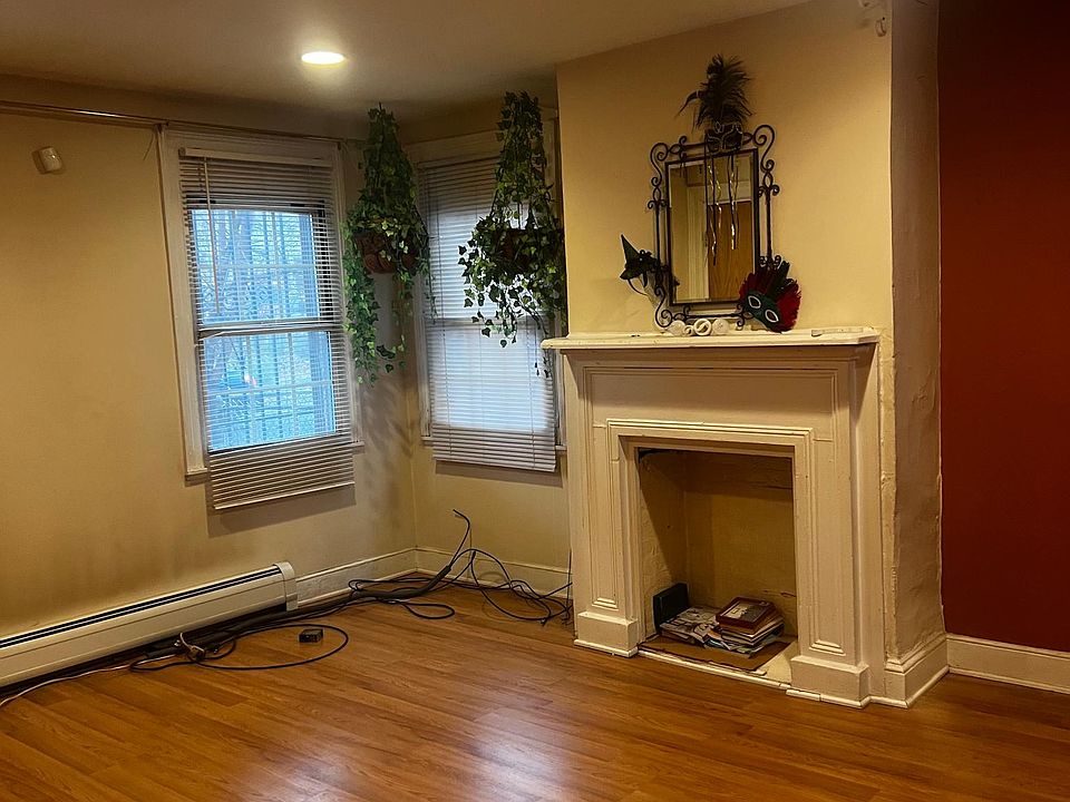 1st image of 53 Glenwood Ave #1