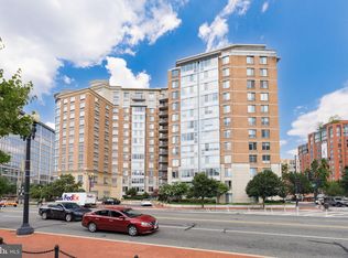 555 Massachusetts Ave NW APT 1311, Washington, DC 20001