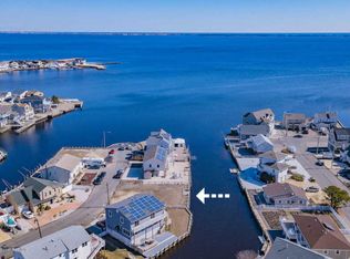 254 Dogwood Dr, Bayville, NJ 08721