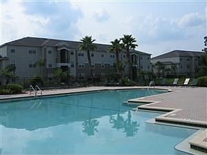 2nd image of 3800 Metro Pkwy APT 121