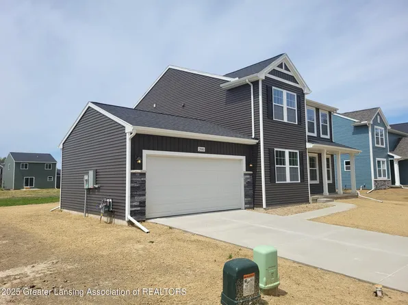 2880 Moccasin Dr, Dewitt, MI 48820