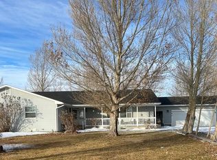 12 1843rd Ln, Powell, WY 82435