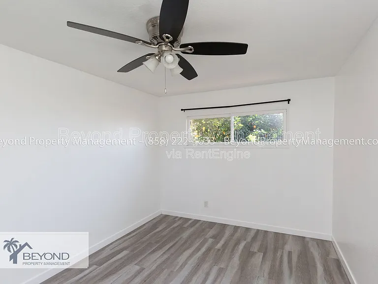 5207 Irwin Ave — Photo 13