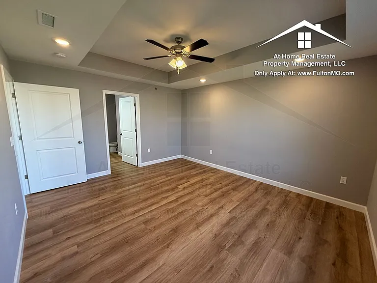 2620 N Bluff St #101 — Photo 13