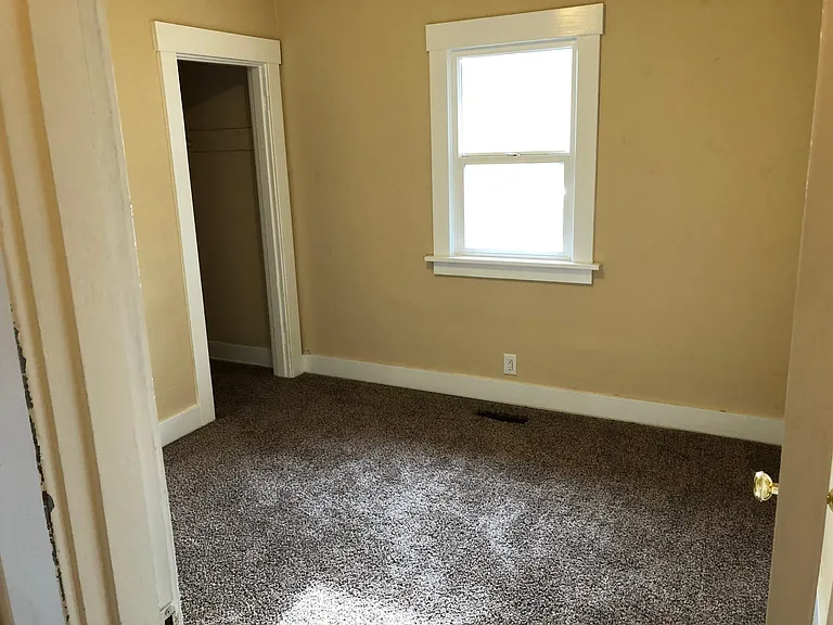 810 Cascade St — Photo 22