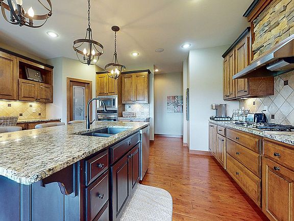 5th image of 6700 S Whitechurch Cir