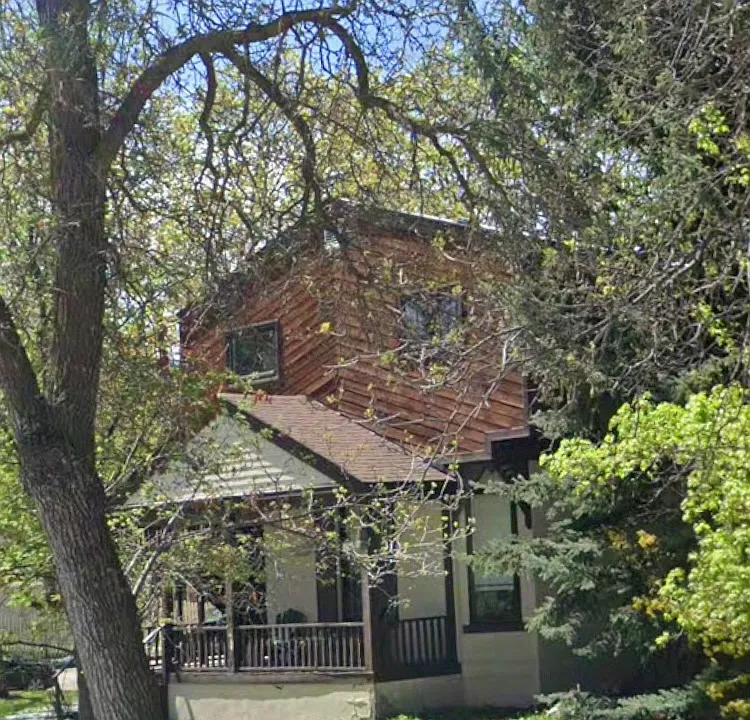 521 S Grand Ave