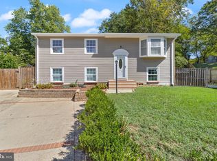 13730 Marilyn Ct, Woodbridge, VA 22193