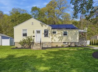 109 S Flagg St, Worcester, MA 01602