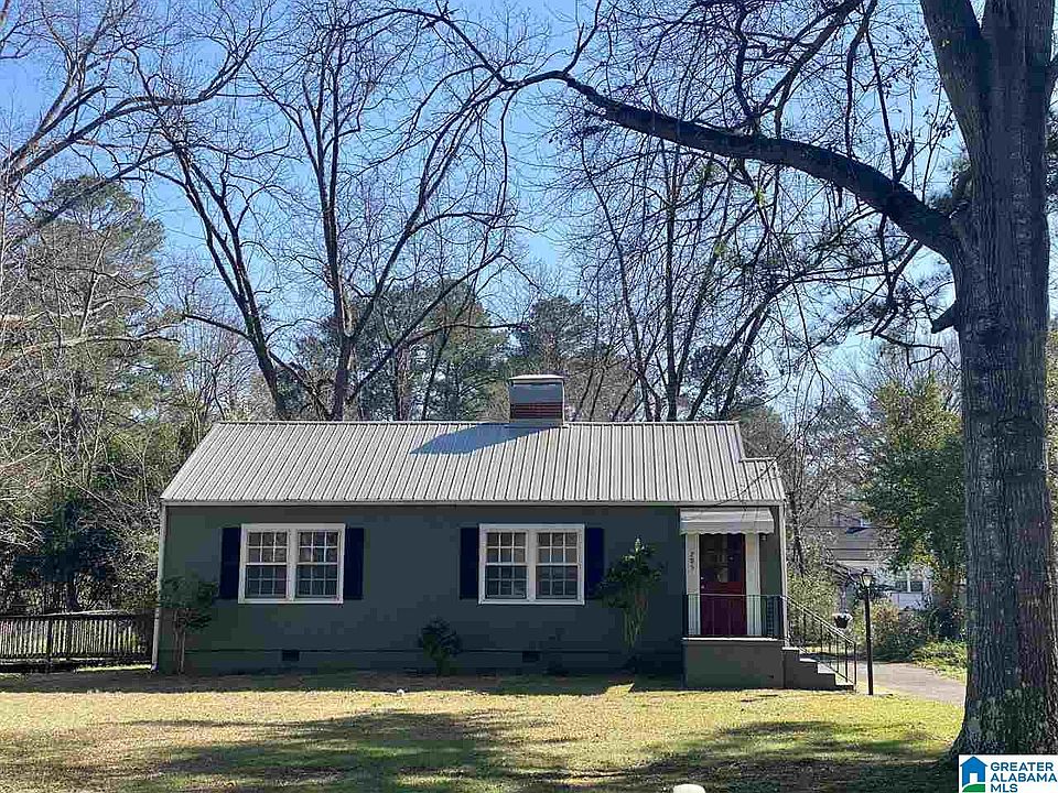 205 Bay St Sylacauga Al 35150 Mls 1278417 Zillow