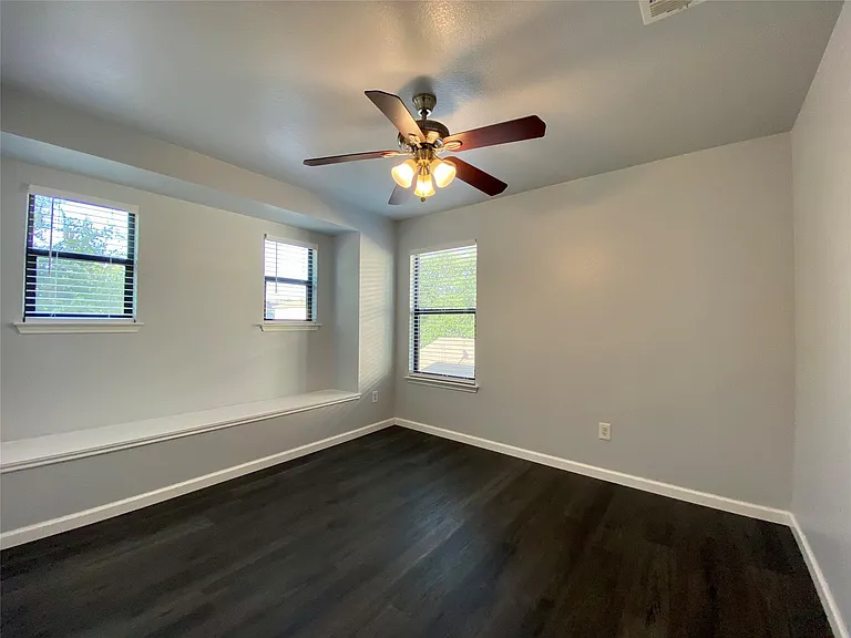 13205 Sea Biscuit Dr — Photo 26