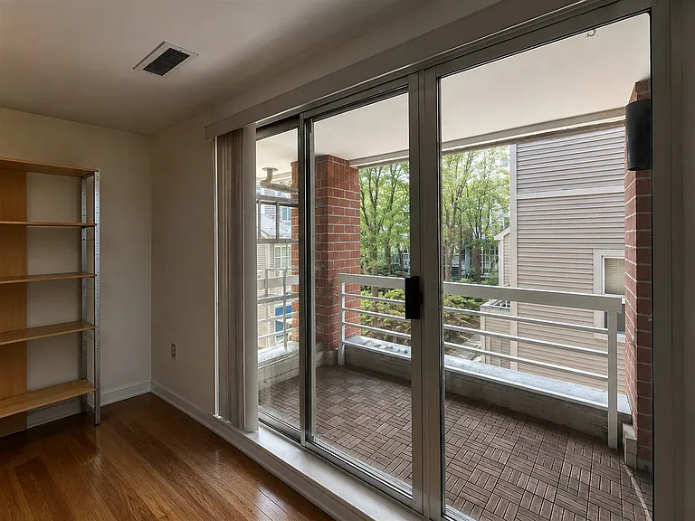 24 Chestnut St — Photo 11
