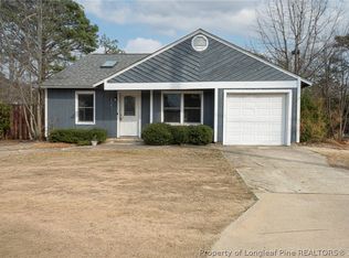 1547 Bingham Dr, Fayetteville, NC 28304