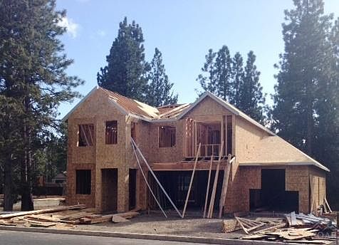 1st image of 19121 NW Chiloquin Dr