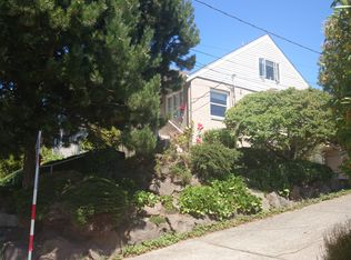 2350 28th Ave W, Seattle, WA 98199