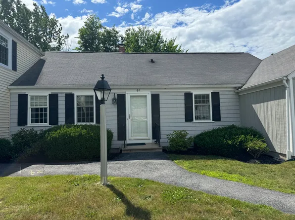 68 Colonial Village #68, Falmouth, ME 04105